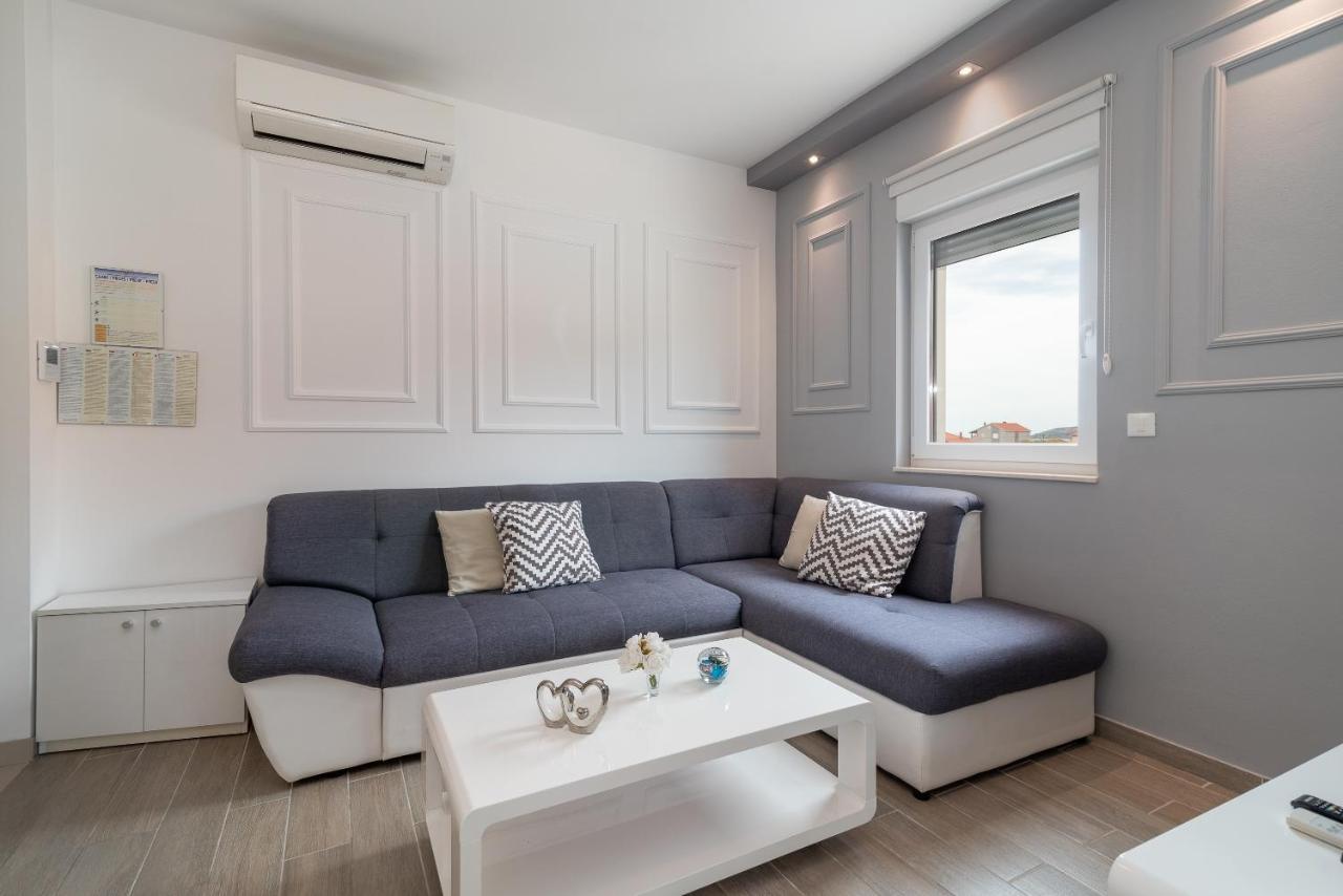 Apartman Lorena Trogir Dış mekan fotoğraf