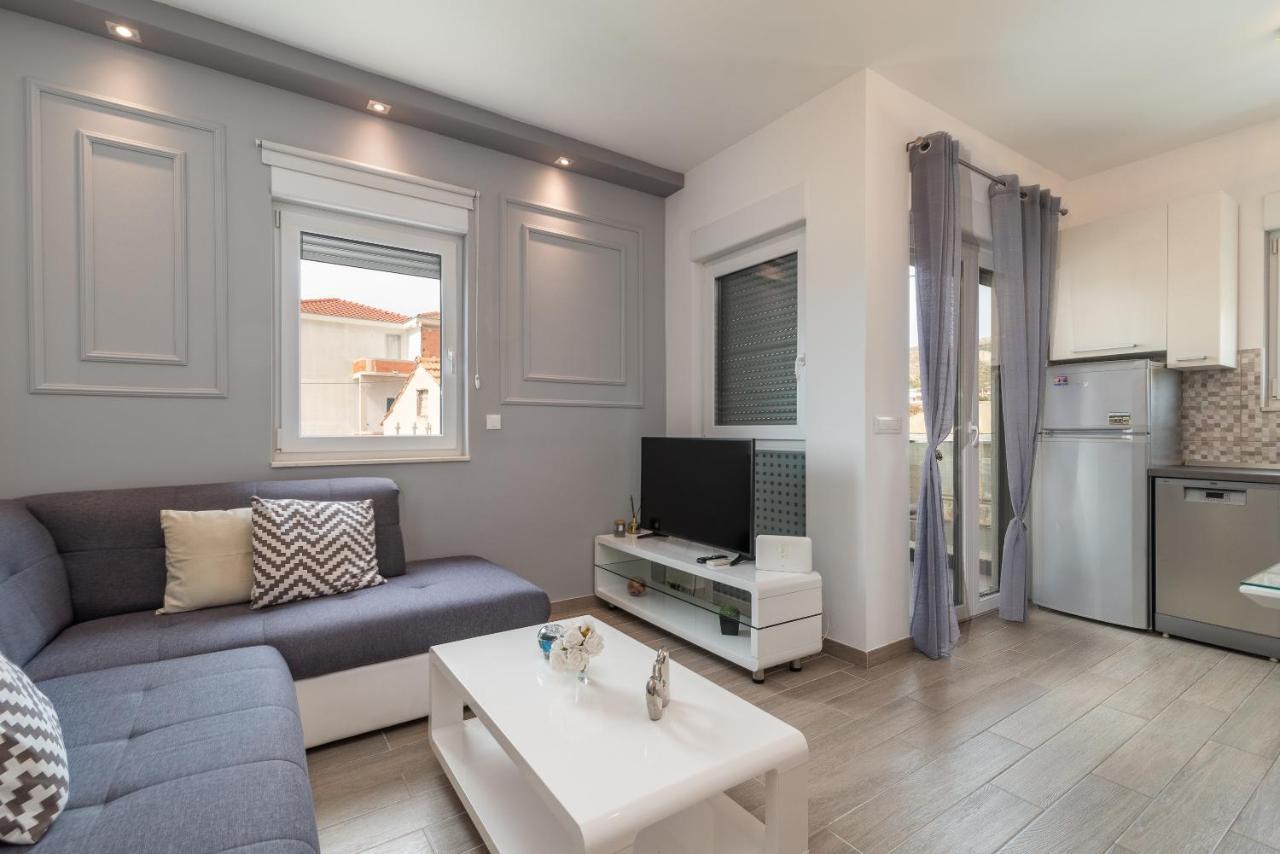 Apartman Lorena Trogir Dış mekan fotoğraf