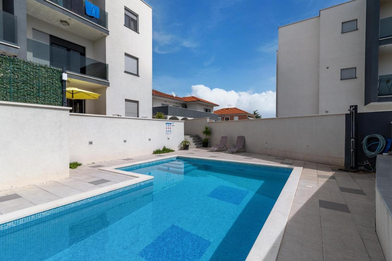 Apartman Lorena Trogir Dış mekan fotoğraf