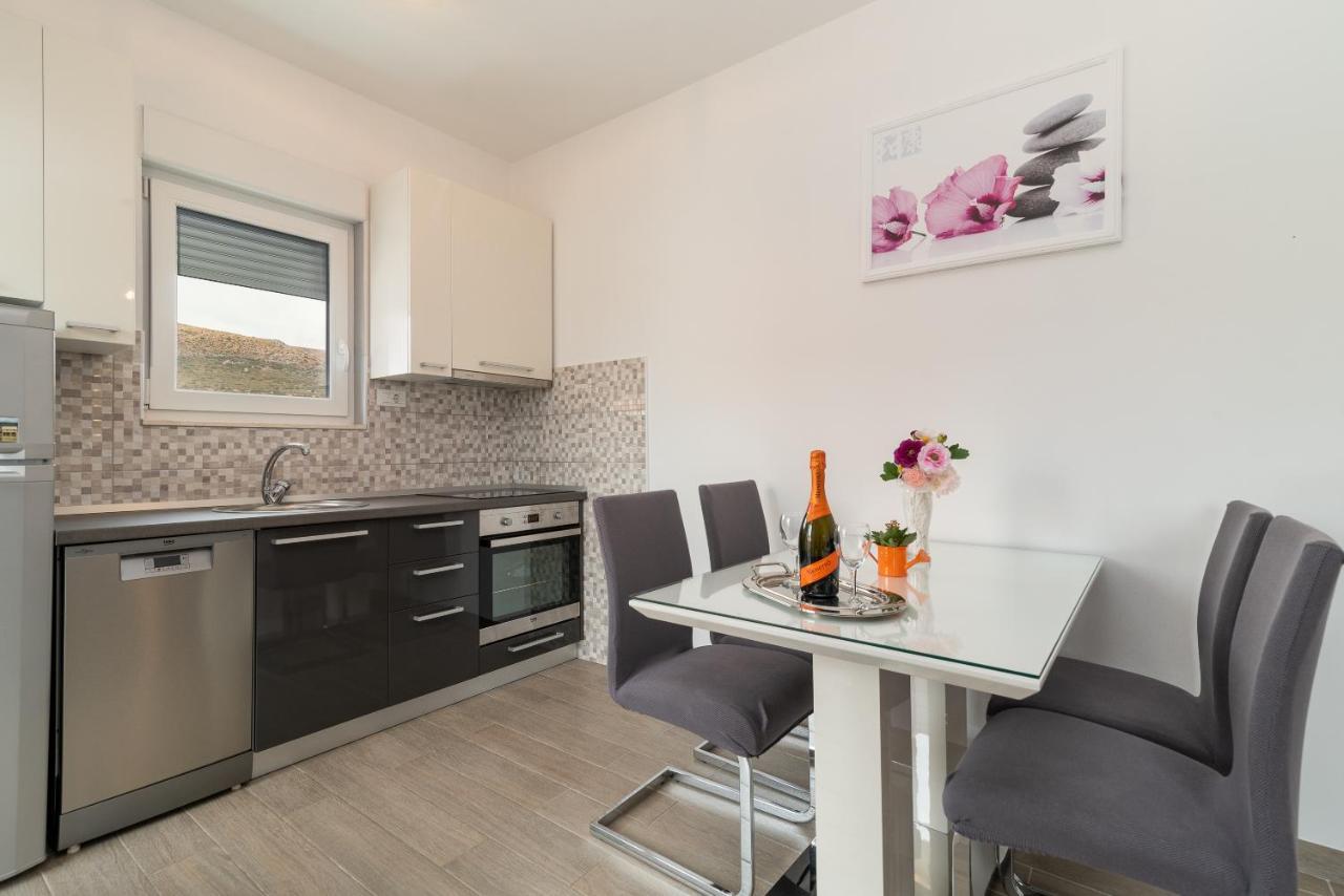 Apartman Lorena Trogir Dış mekan fotoğraf